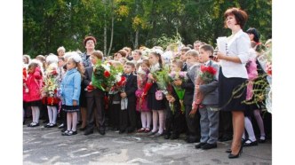 Школьные будни и праздники 4 В класса.