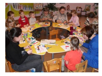 Мастер-класс по изготовлению ёлочных игрушек методическая разработка по конструированию, ручному труду (подготовительная группа)